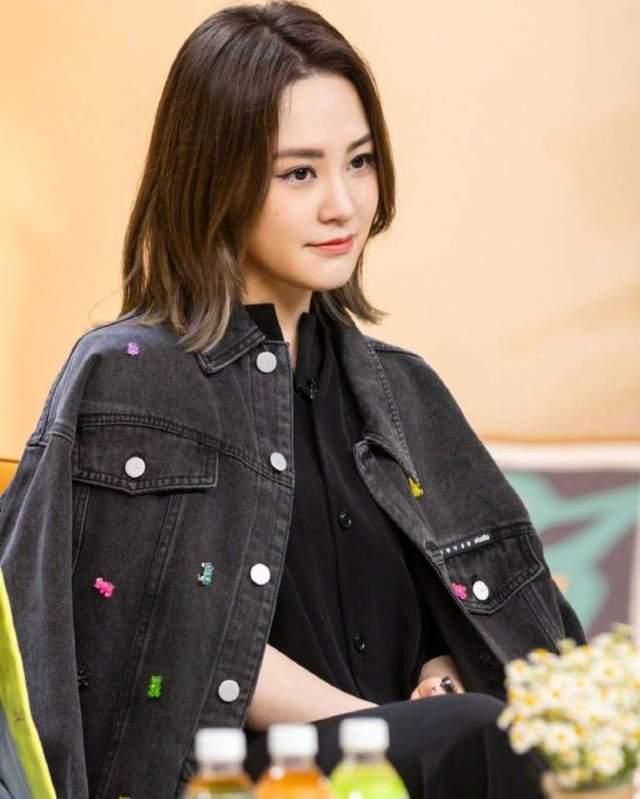 娱乐吃瓜女艺人牺牲了吗,吃瓜女艺人离世之谜揭开 第1张 娱乐吃瓜女艺人牺牲了吗,吃瓜女艺人离世之谜揭开 第1张